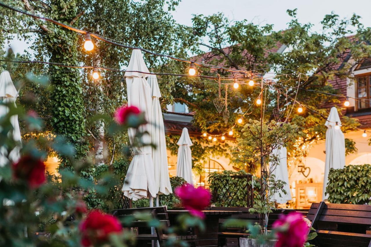 Oleander Romantik Zimmer Trausdorf an der Wulka Exteriör bild